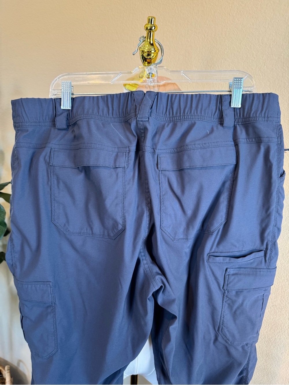 Duluth Trading 18x33 Dry on the Fly Bootcut Cargo Women’s Pant Blue Roll Cuffs - Picture 10 of 16